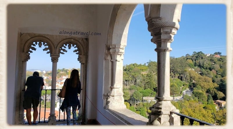 Moorish style biforas decorating the windows in Sintra National Palace